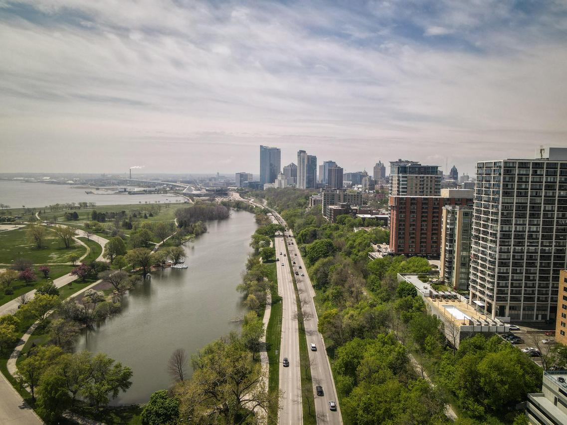 1660 N Prospect Ave #2002, Milwaukee, WI 53202