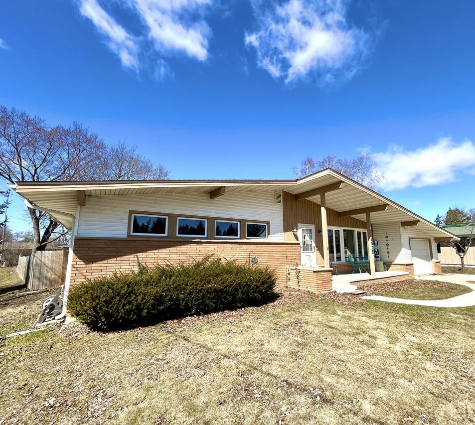 1521 Stark St, Kewaskum, WI 53040