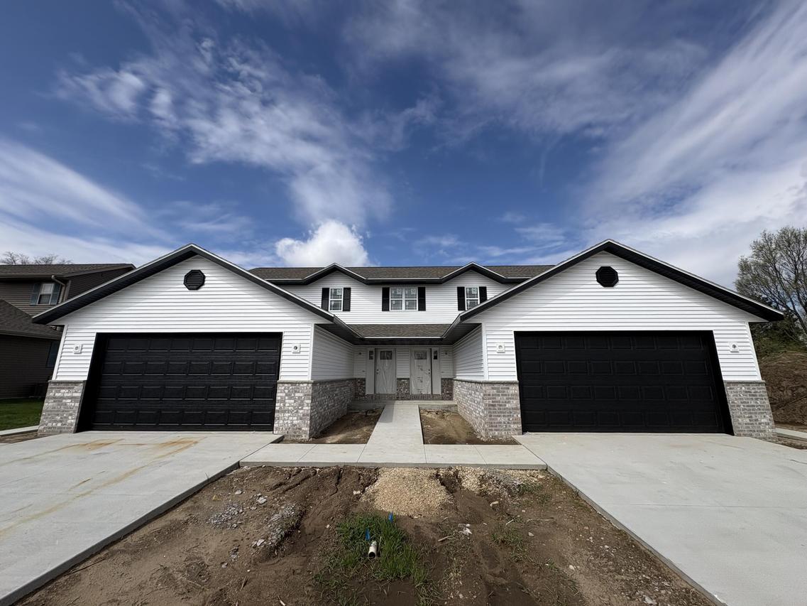 1334 Legion Cir, West Bend, WI 53090