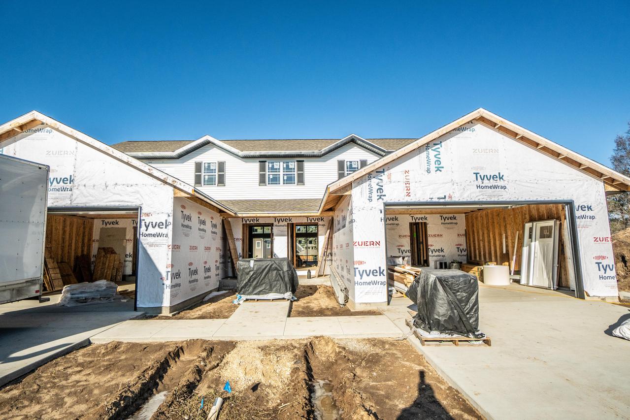 1334 Legion Cir, West Bend, WI 53090