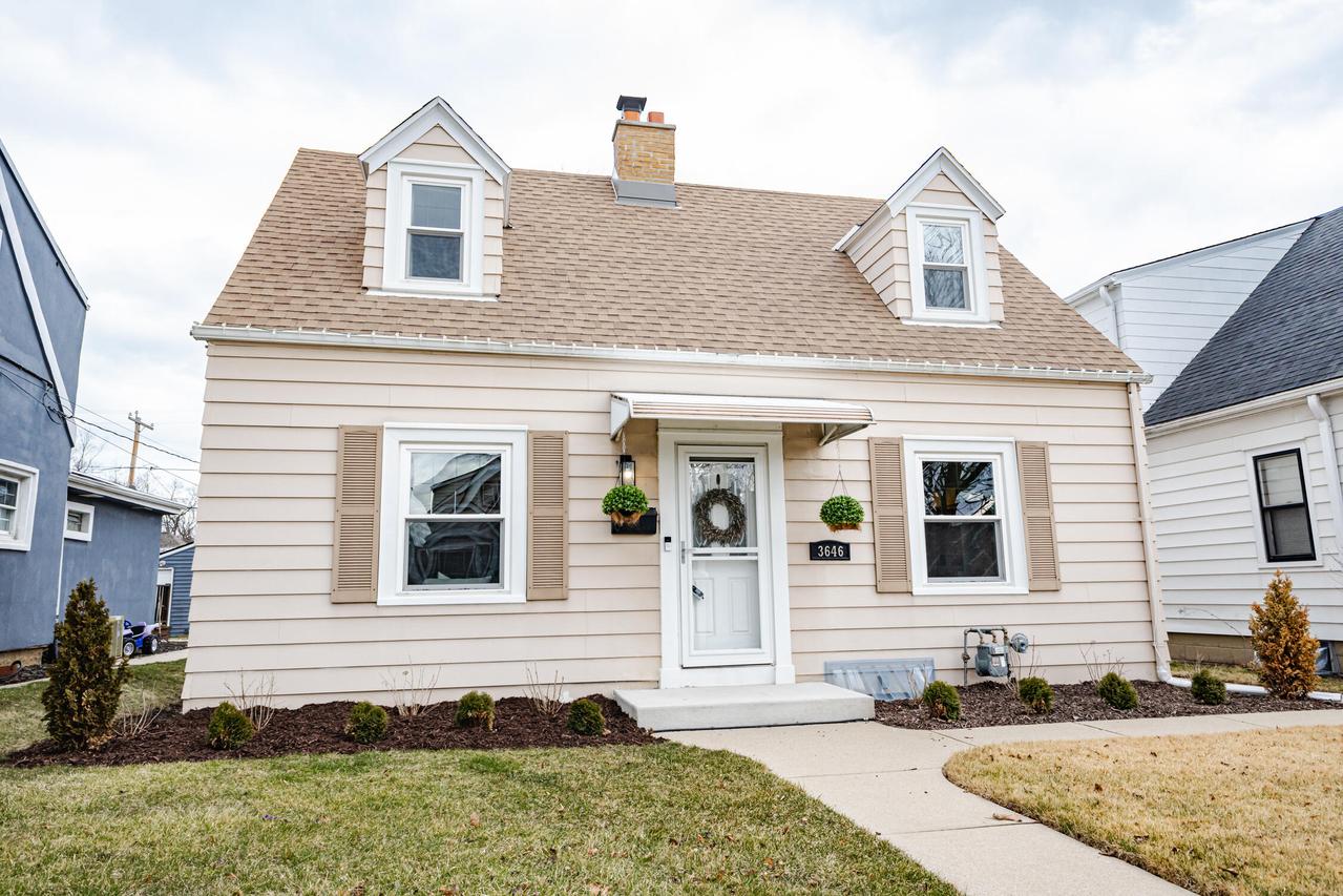 3646 S 14th St, Milwaukee, WI 53221