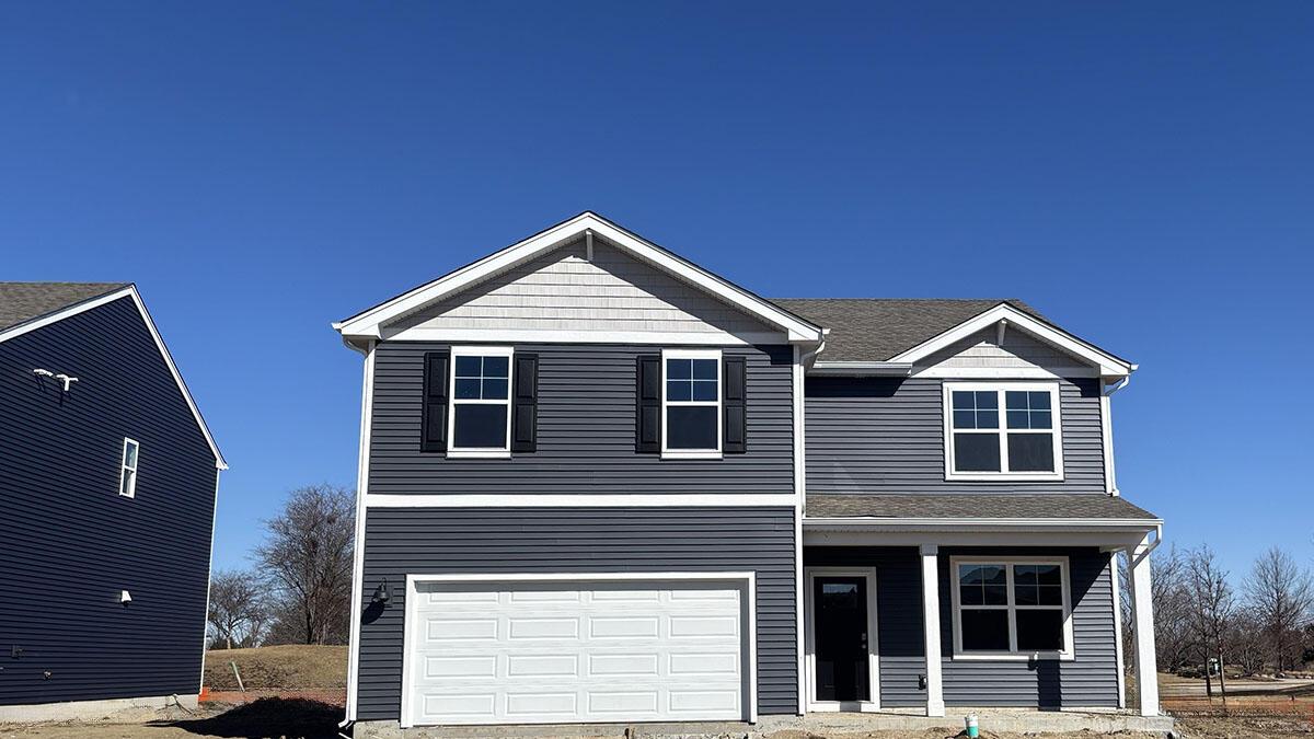 572 Revere St, Burlington, WI 53105