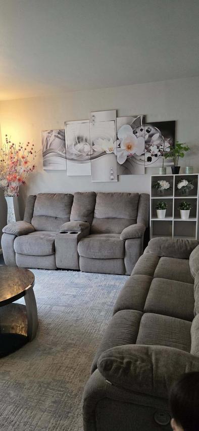 5837 N 62nd St, Milwaukee, WI 53218