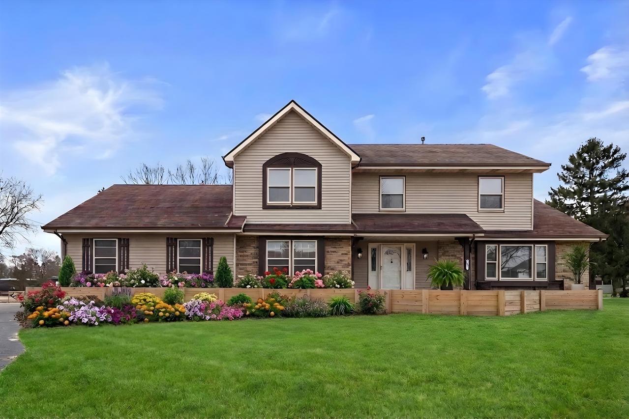 2205 2nd St, Somers, WI 53140