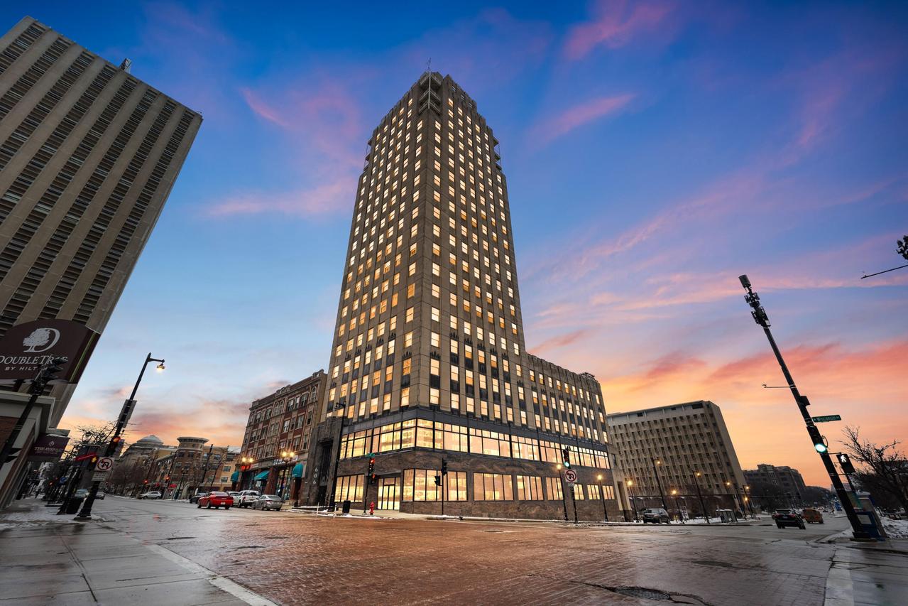 606 W Wisconsin Ave #1102, Milwaukee, WI 53203