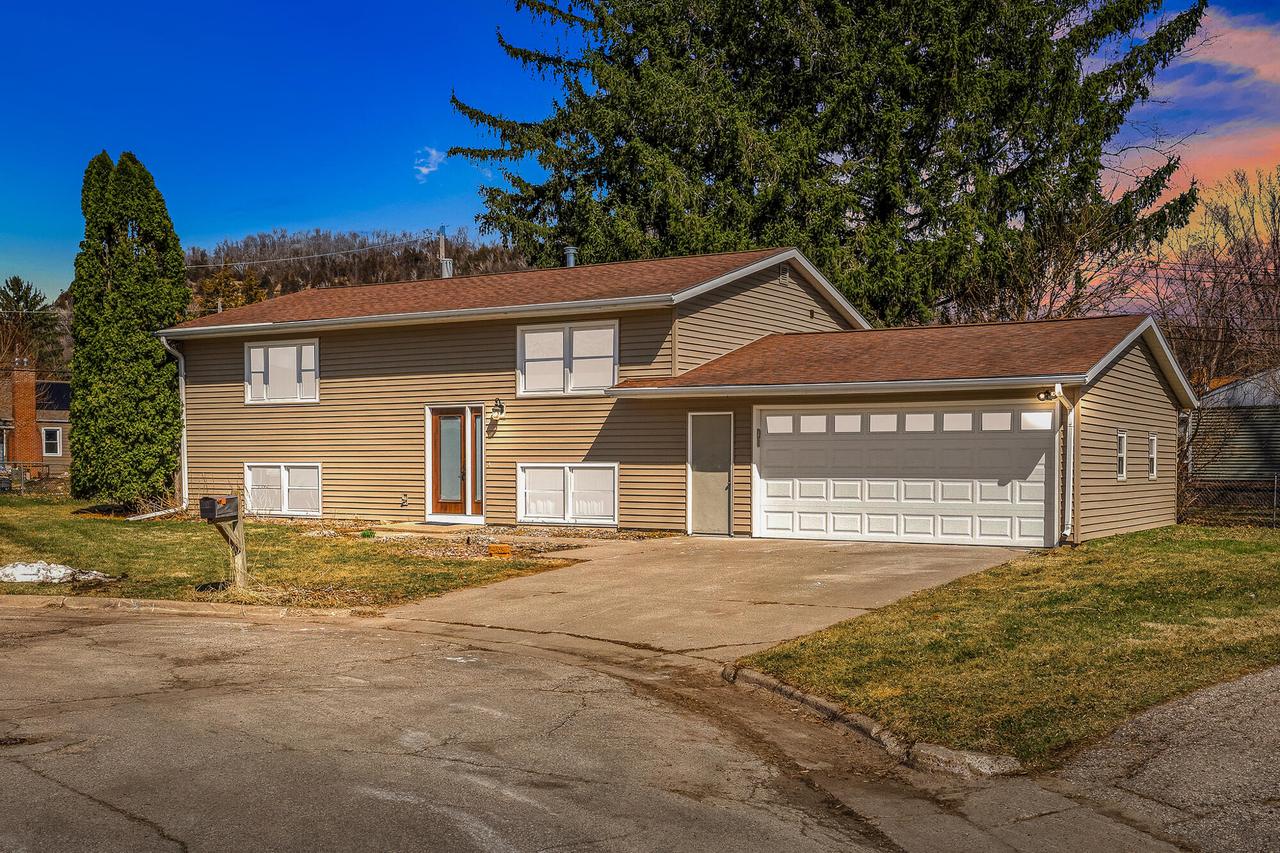 2401 30th St, La Crosse, WI 54601