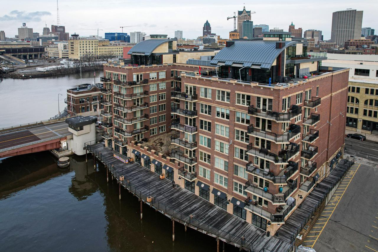 102 N Water St #504, Milwaukee, WI 53202