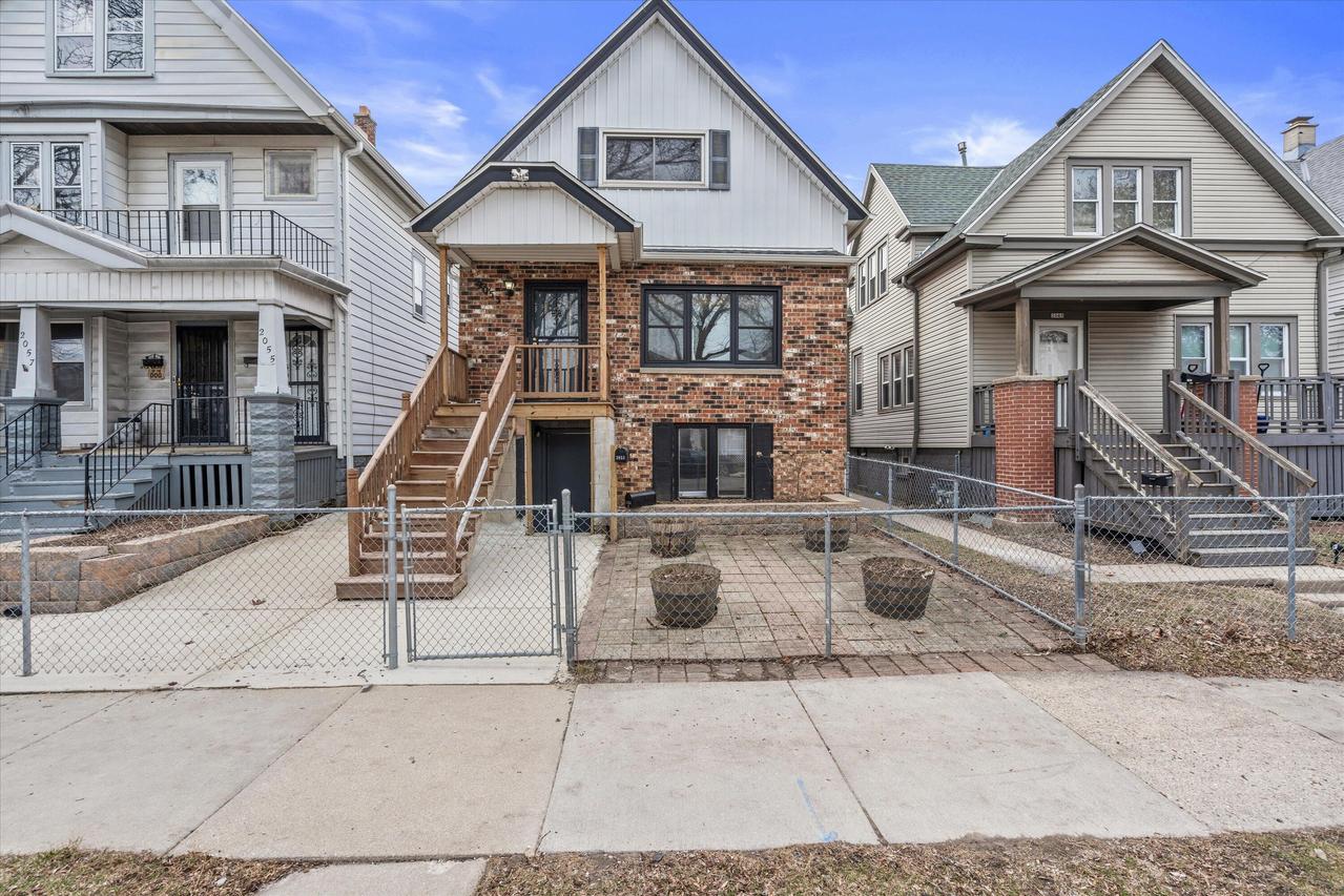 2053 S 25th St, Milwaukee, WI 53204