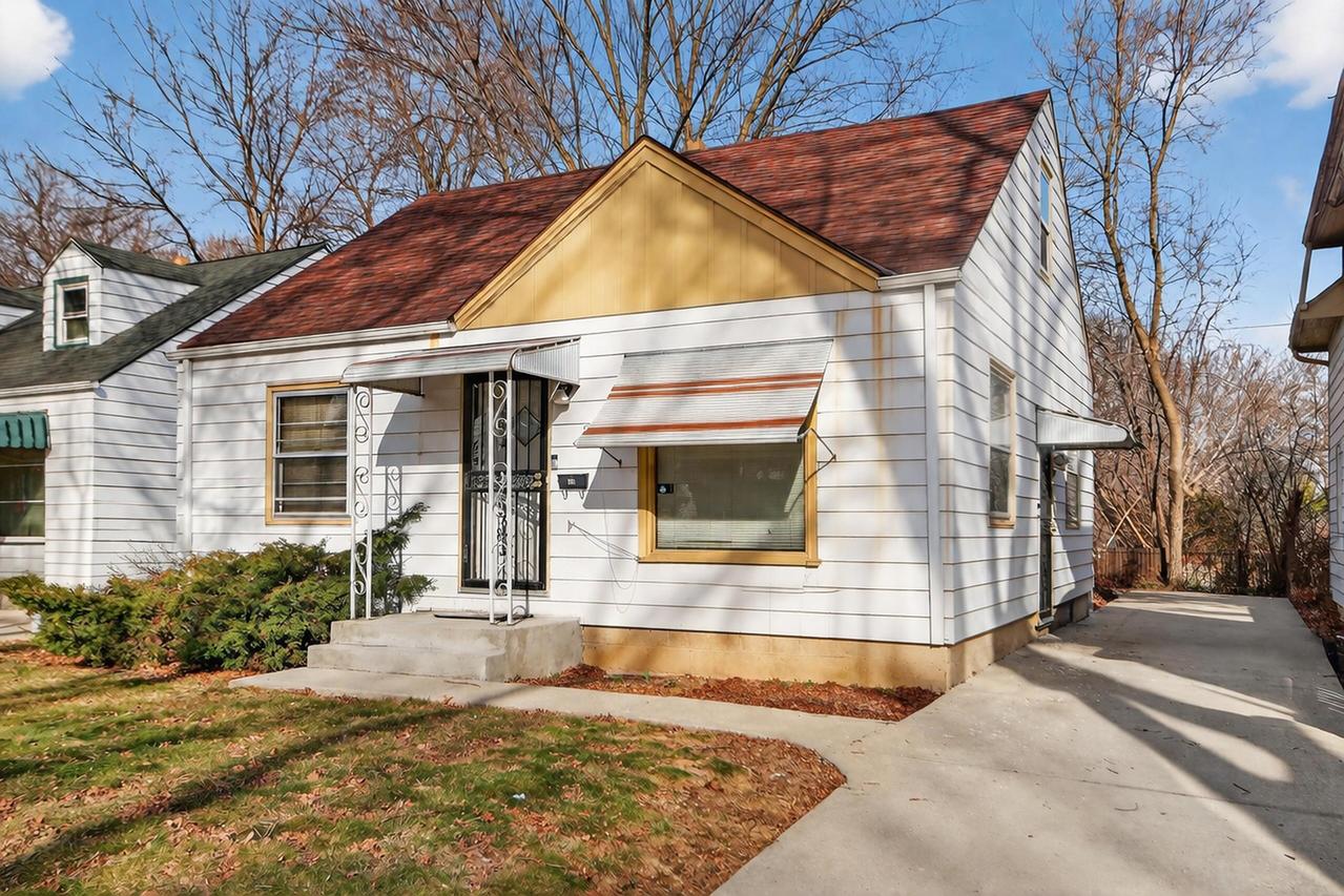 5238 N 53rd St, Milwaukee, WI 53218