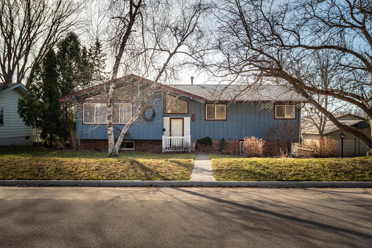 3420 Cliffside Dr, La Crosse, WI 54601