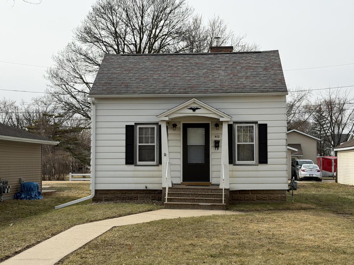 410 S Court St, Sparta, WI 54656