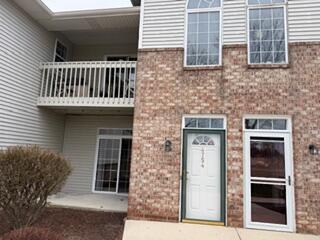 4754 W Maple Leaf Cir, Greenfield, WI 53220