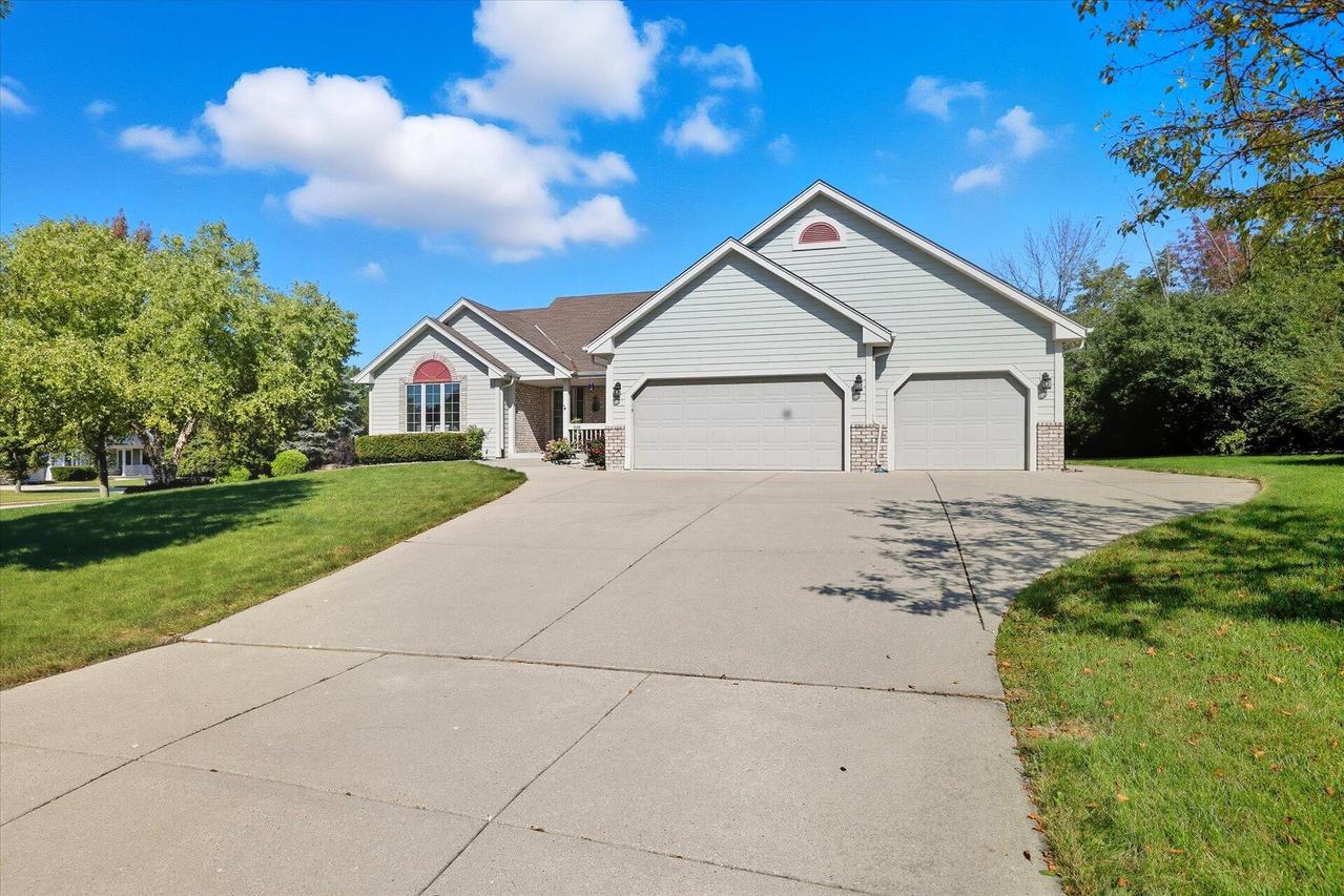 4540 W Melissa Ct, Franklin, WI 53132