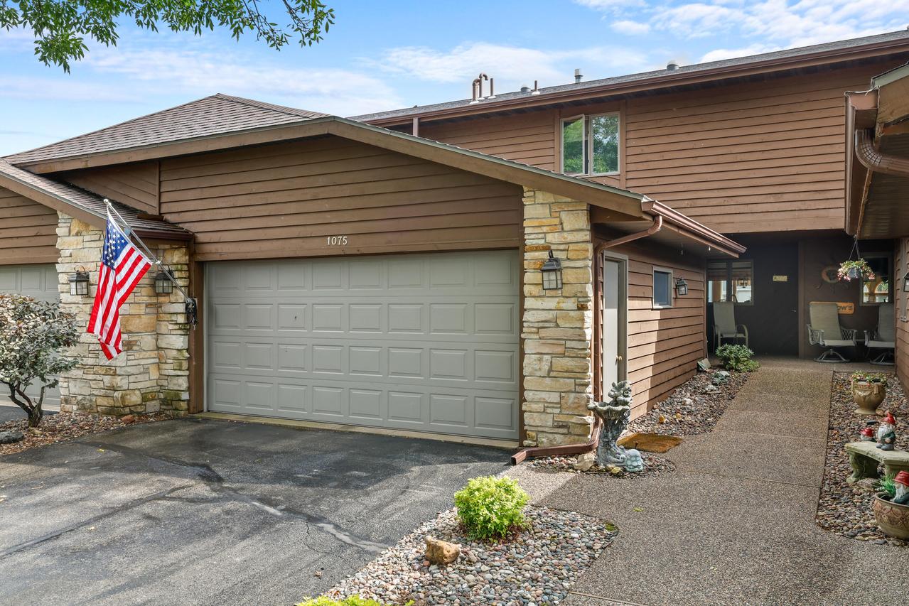 1075 Lauderdale -, Onalaska, WI 54650