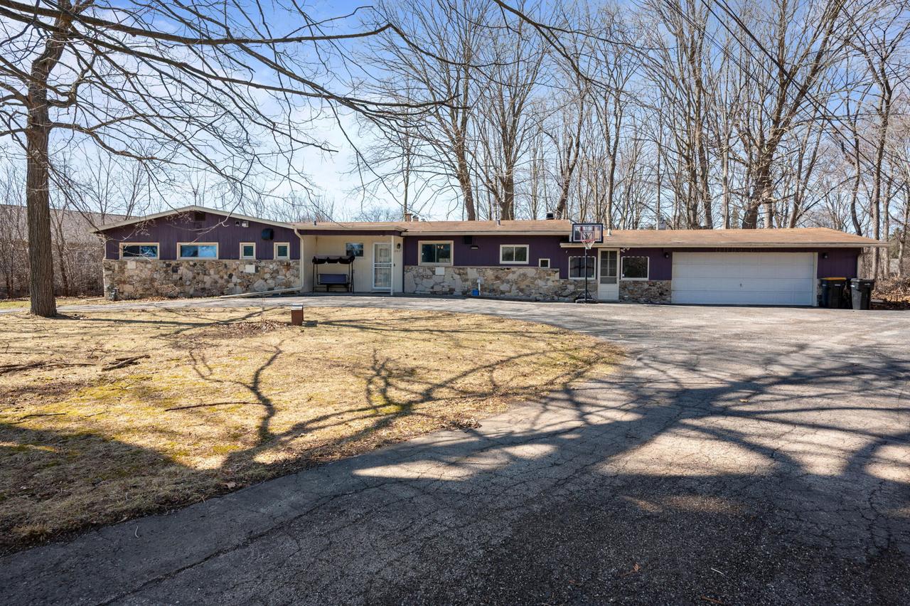 8427 N 64th St, Brown Deer, WI 53223
