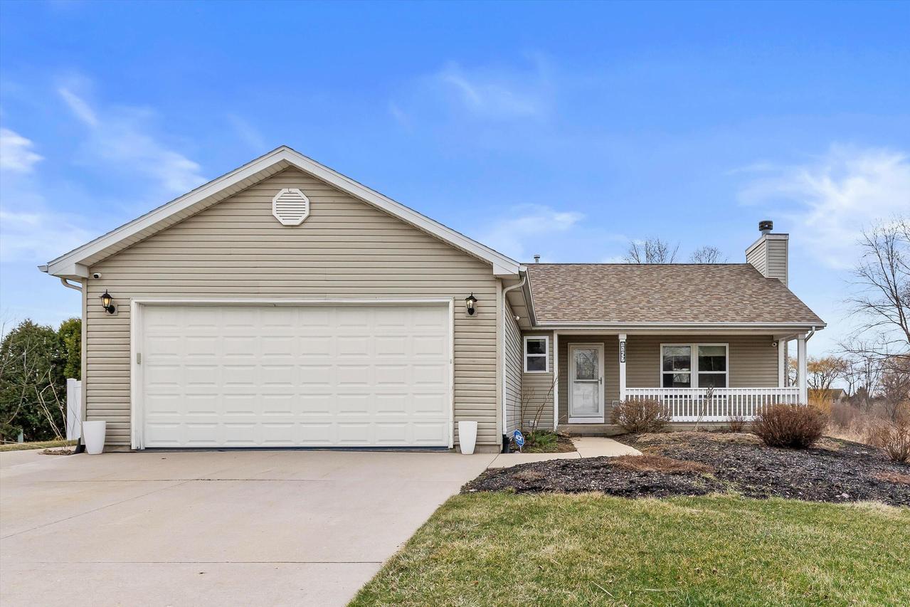 1157 Bluestem Ct, Elkhorn, WI 53121