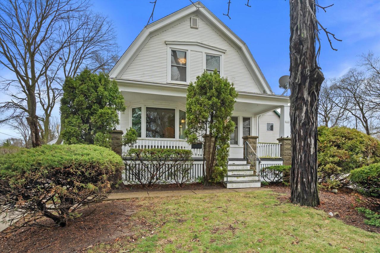 4109 S Whitnall Ave, Milwaukee, WI 53207