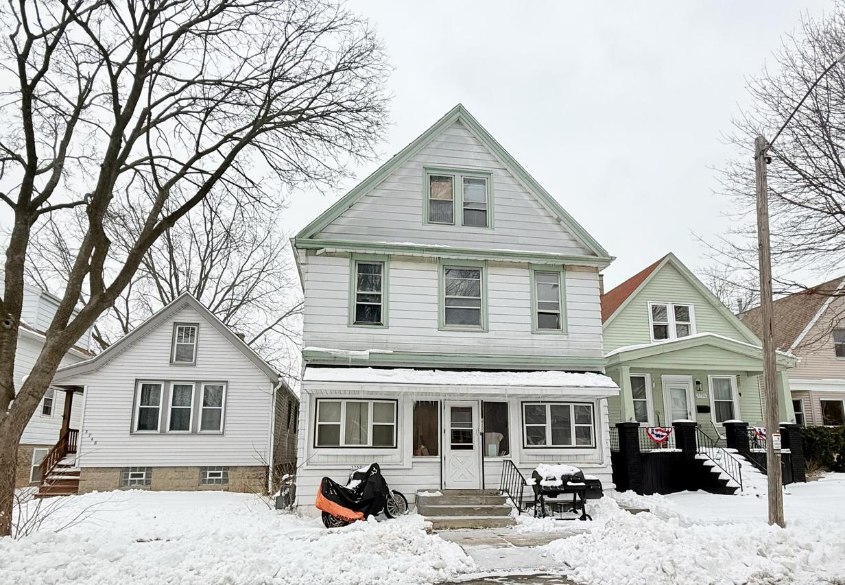 3752 E Pulaski Ave, Cudahy, WI 53110