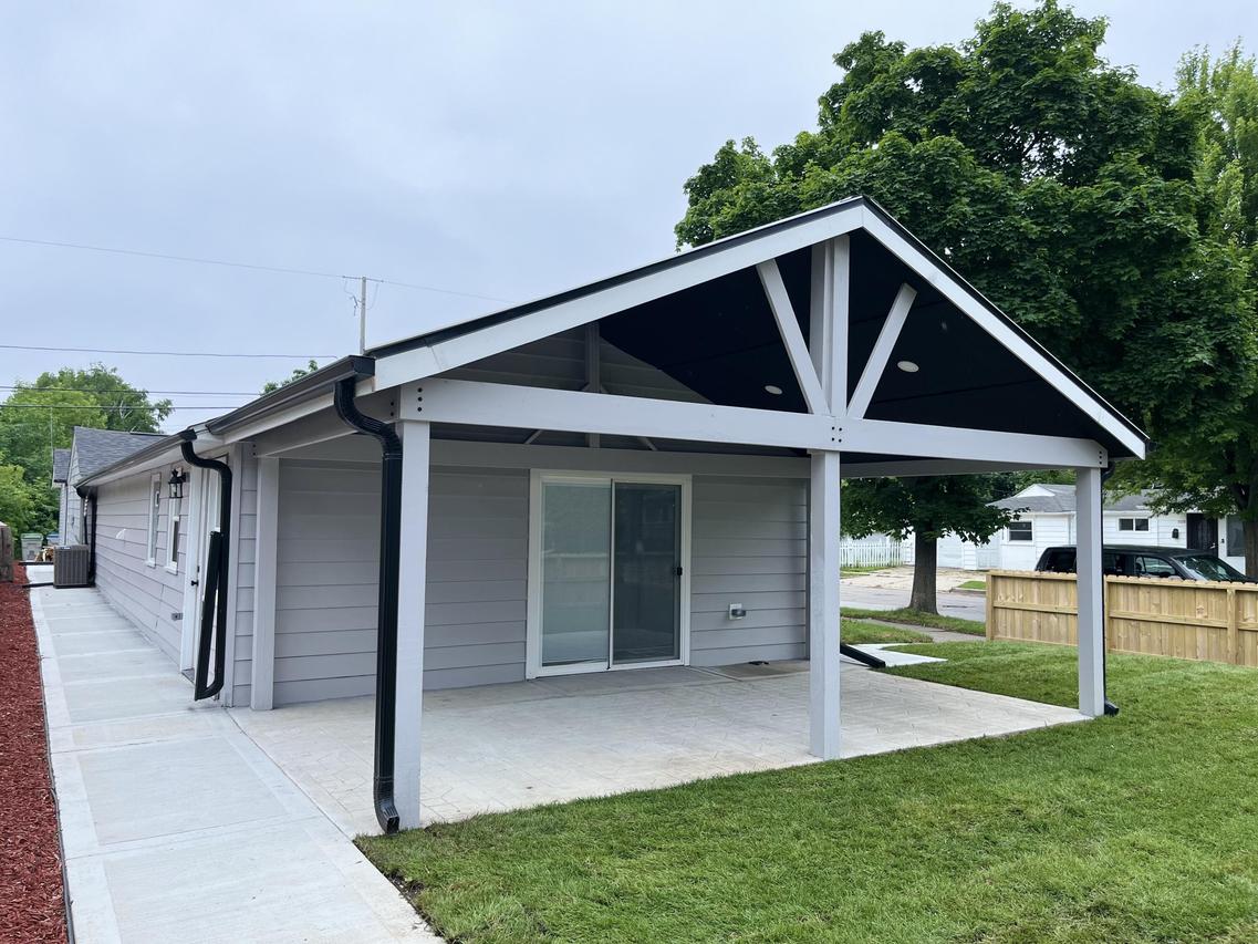 3730 W Kaul Ave, Milwaukee, WI 53209