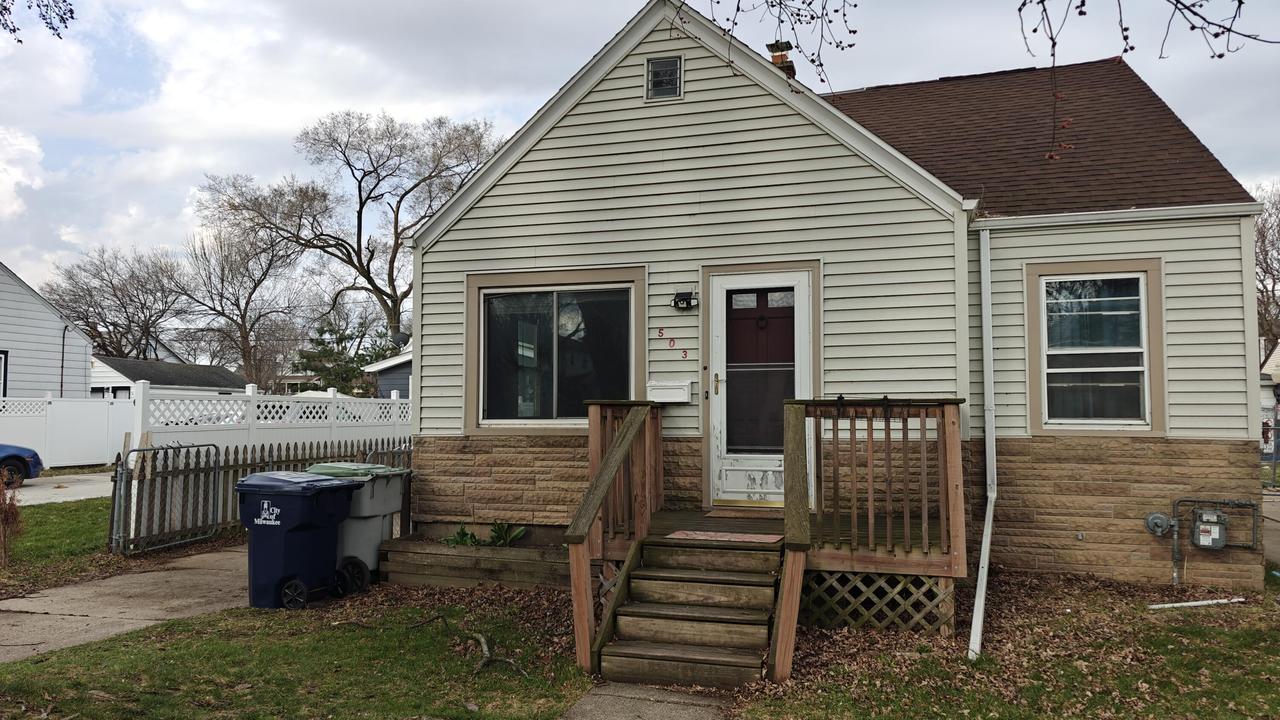 503 S 71st St, Milwaukee, WI 53214