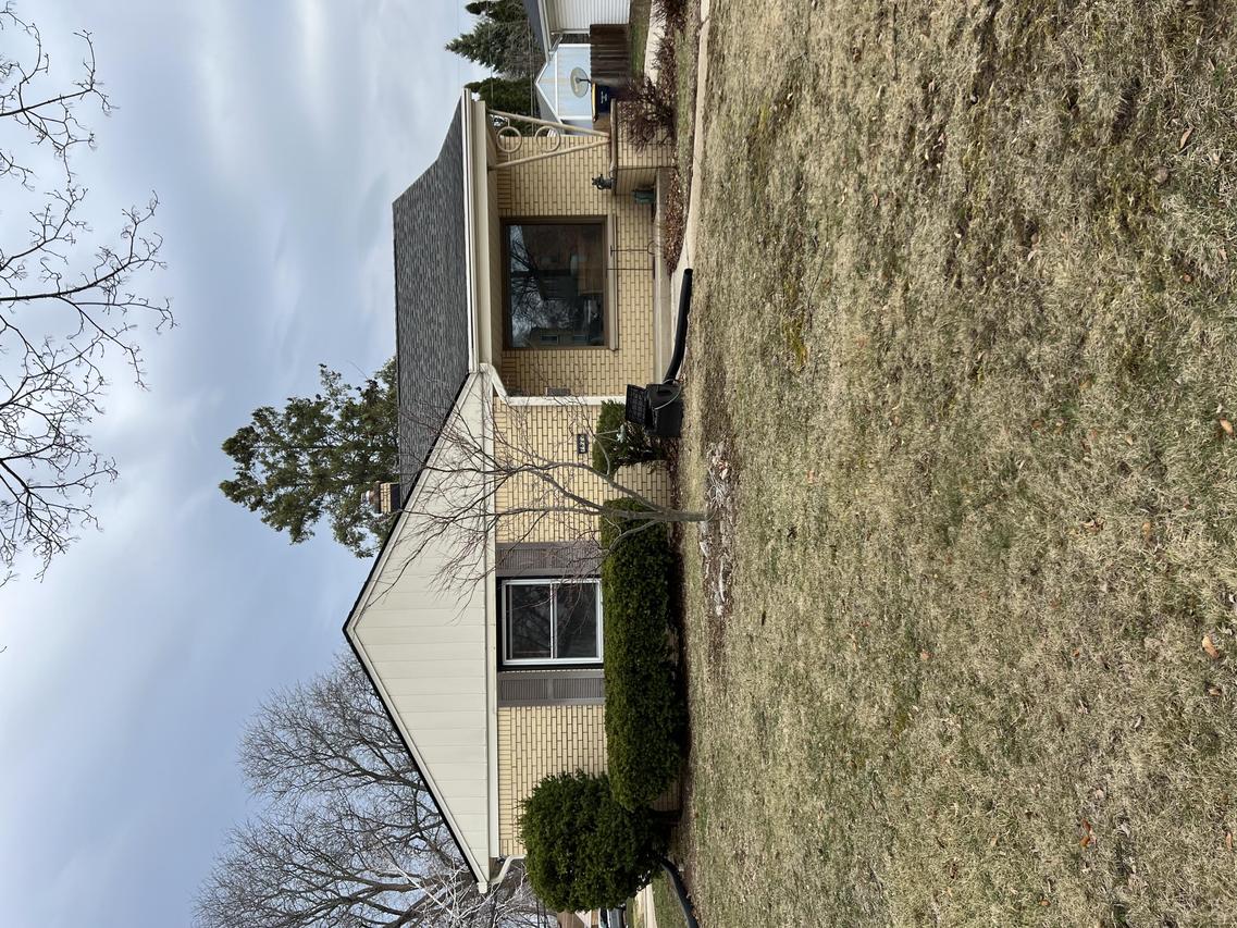 7822 W Oklahoma Ave, West Allis, WI 53219