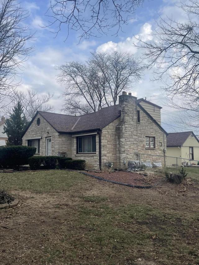 7262 W Medford Ave, Milwaukee, WI 53218