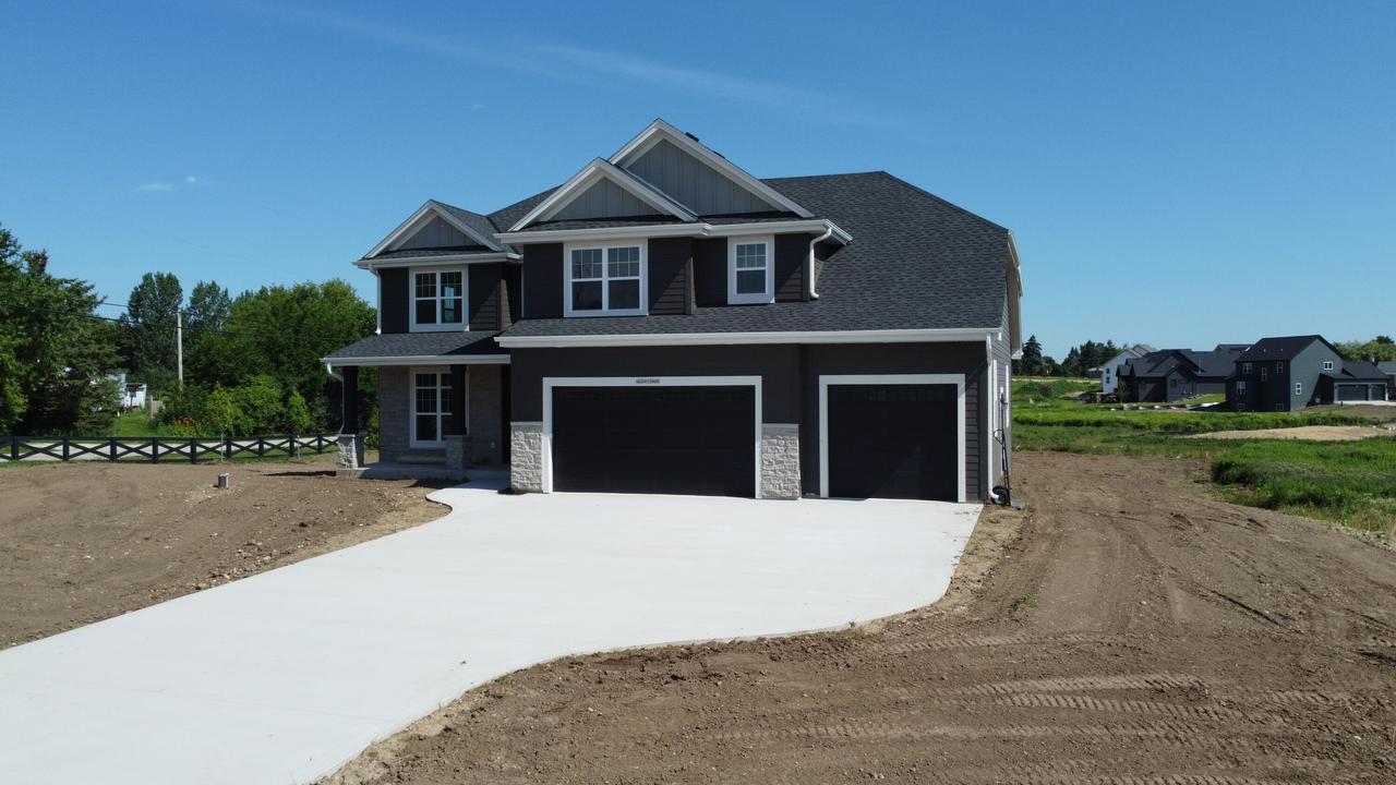N58 W25990 Autumn Way, Lisbon, WI 53089