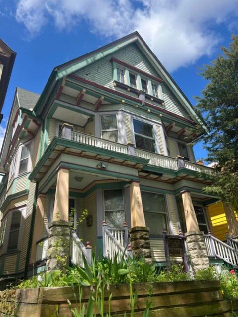 2565 S Graham St #2567, Milwaukee, WI 53207