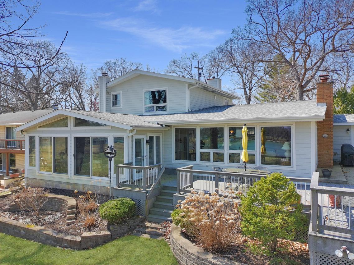 N1140 Tombeau Rd, Bloomfield, WI 53128