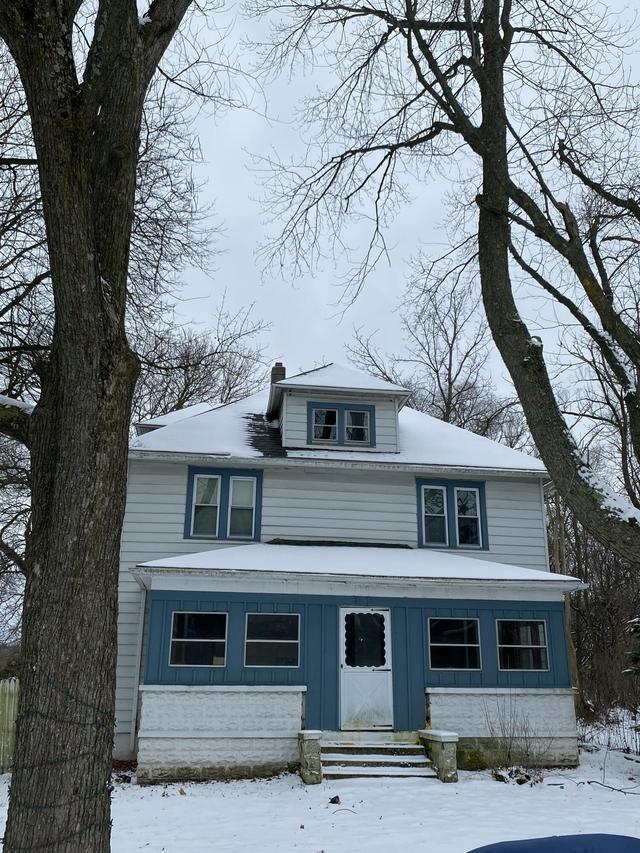 3505 S Racine Ave, New Berlin, WI 53146