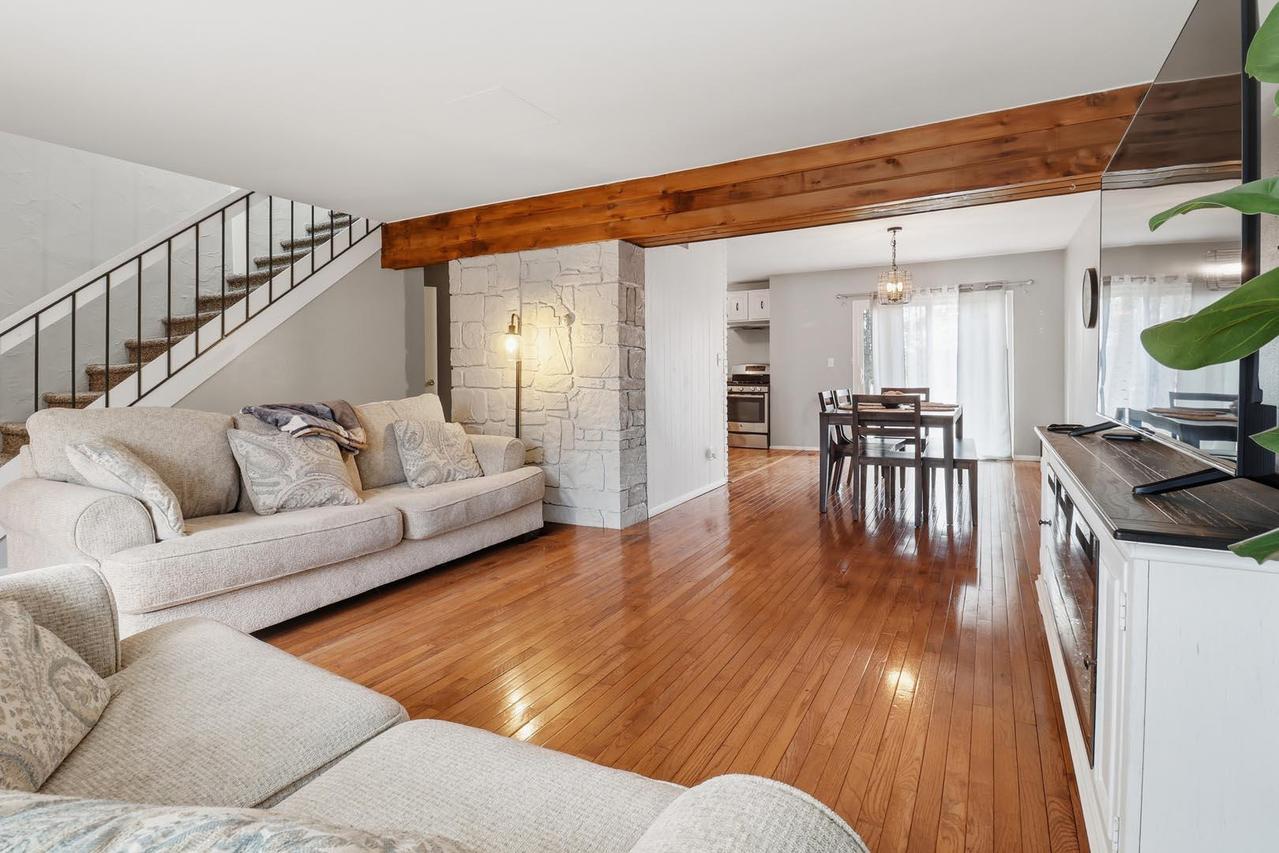 9228 N 70th St, Milwaukee, WI 53223