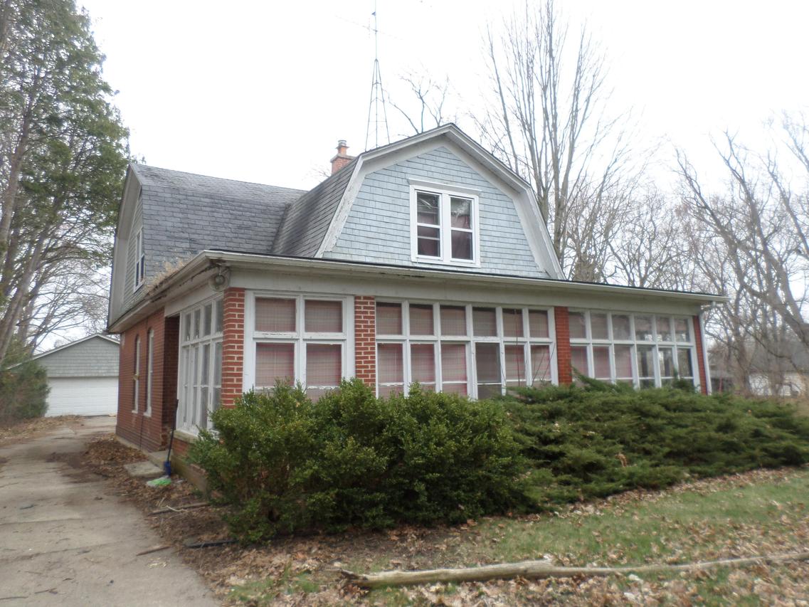 8301 104th Ave, Pleasant Prairie, WI 53158