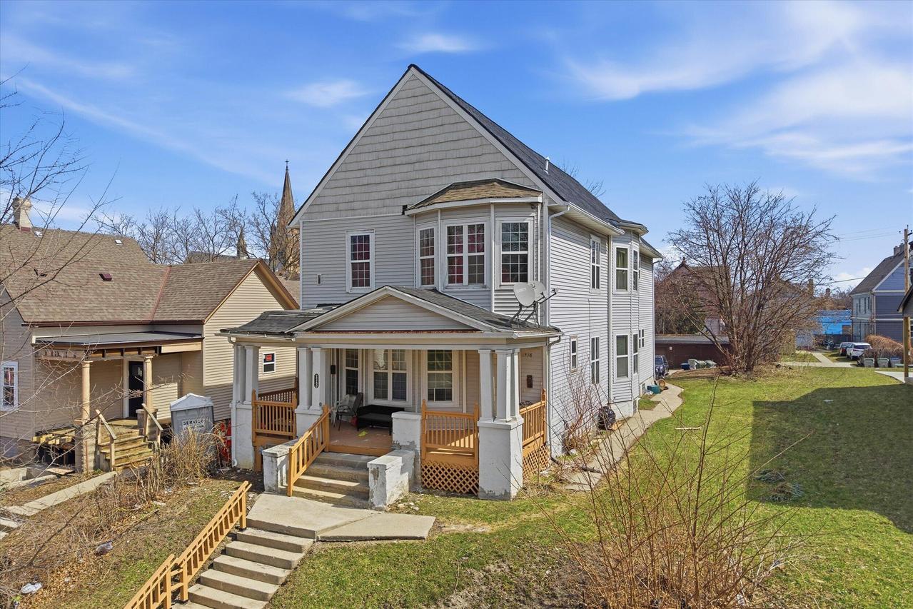 2338 Dr William Finlayson St #2340, Milwaukee, WI 53212