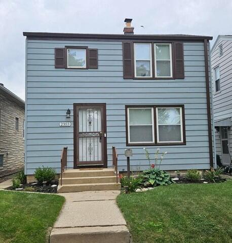 2353 S 77th St, West Allis, WI 53219