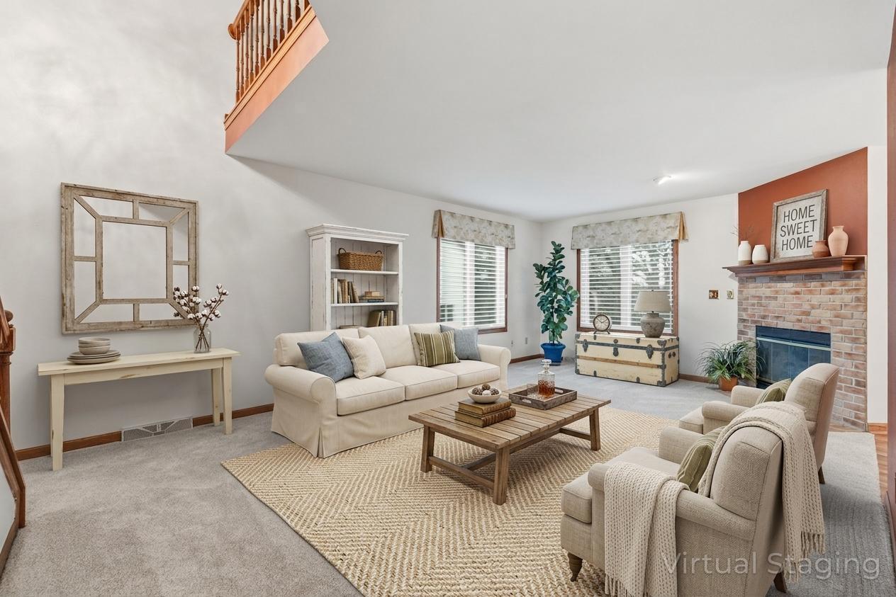 512 Frederick Ct, Oconomowoc, WI 53066