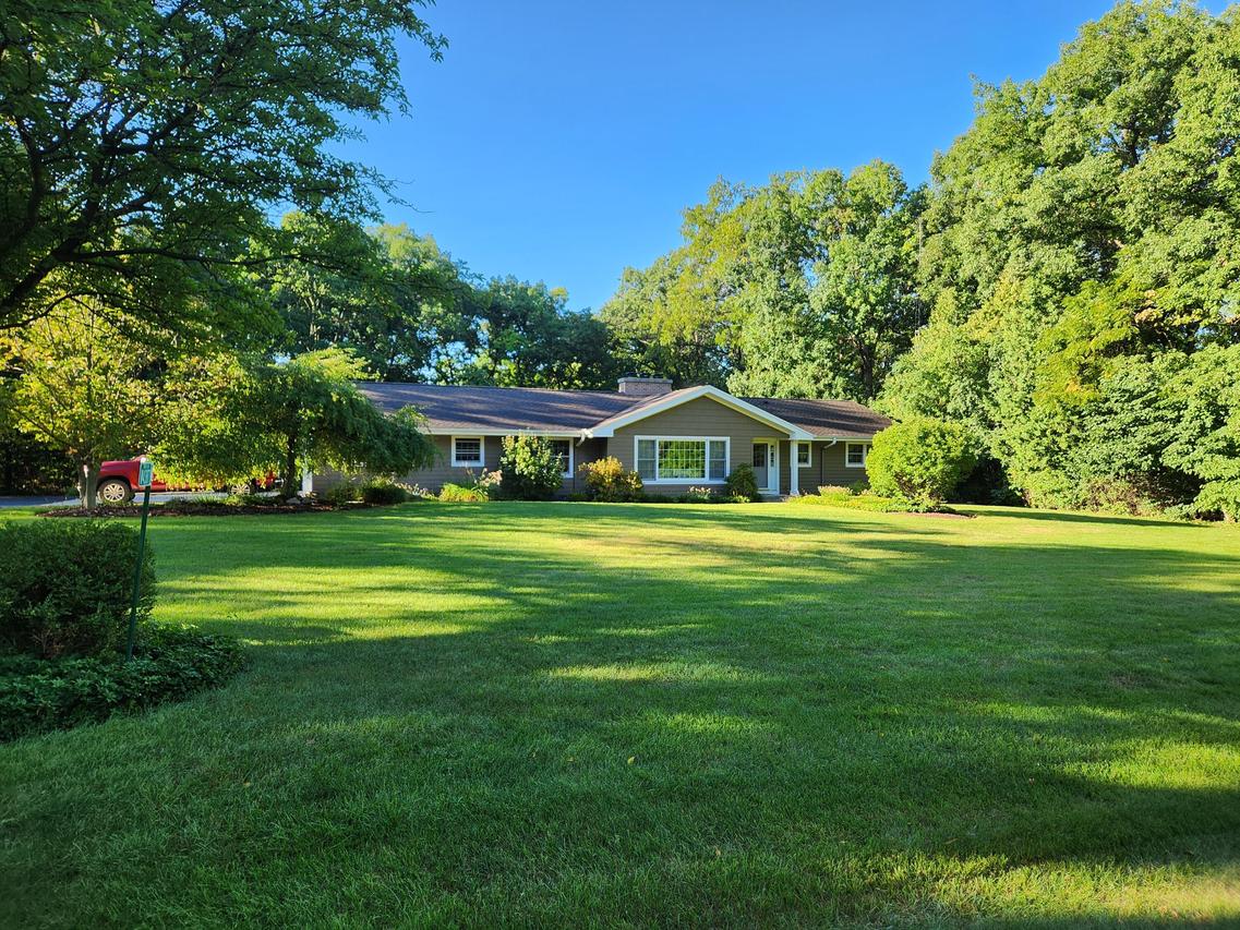 W4387 Laurel St, Linn, WI 53147