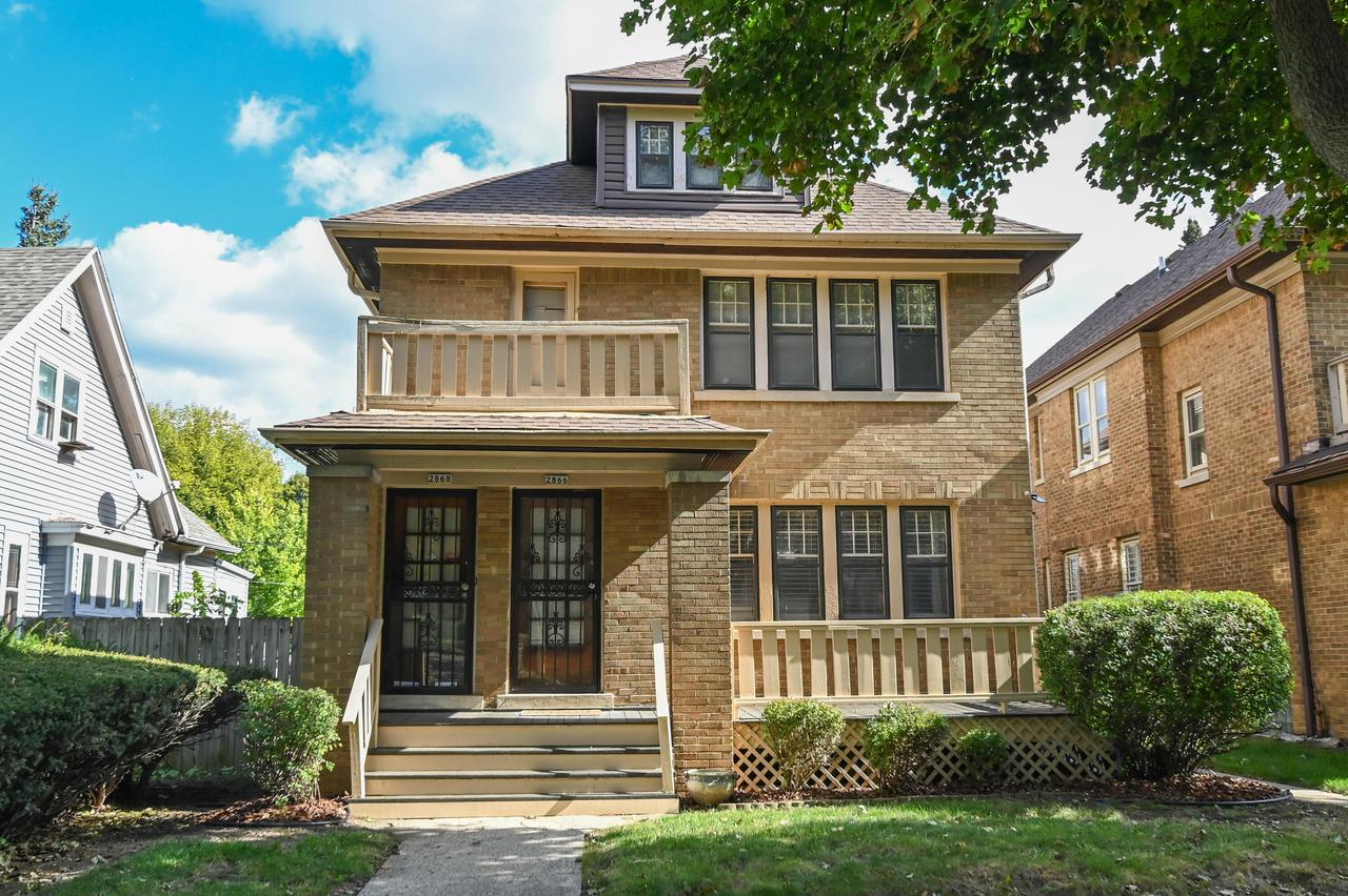 2866 N 52nd St #2868, Milwaukee, WI 53210