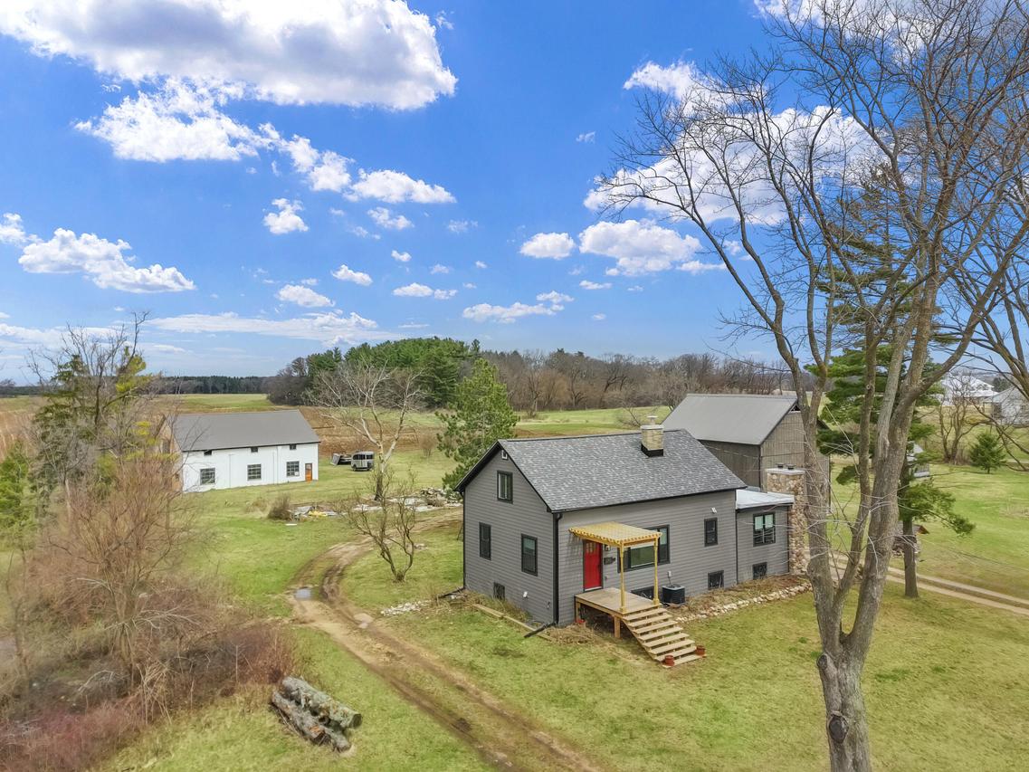 W6660 Willow Bend, Walworth, WI 53184