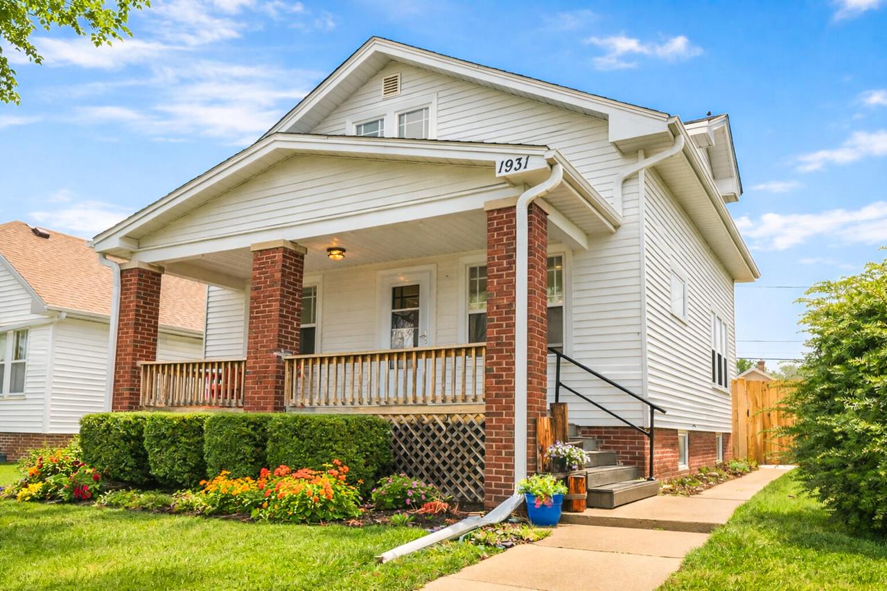 1931 Quincy Ave, Racine, WI 53403