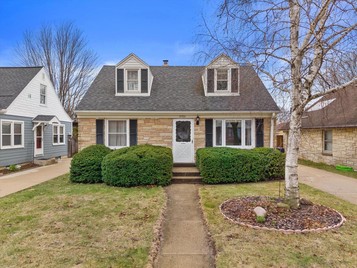 3786 S 23rd St, Milwaukee, WI 53221