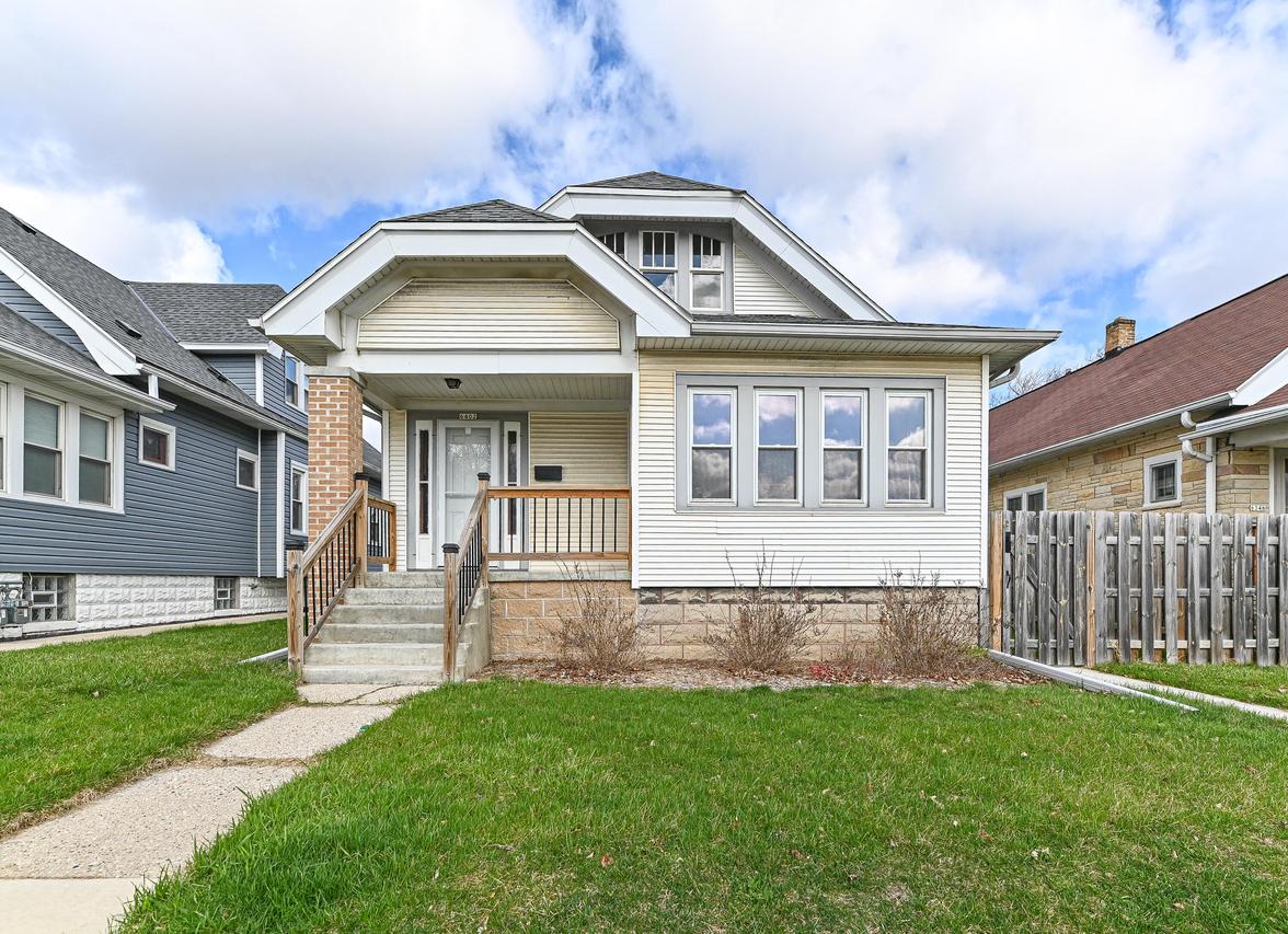 6402 Beloit Rd, West Allis, WI 53219