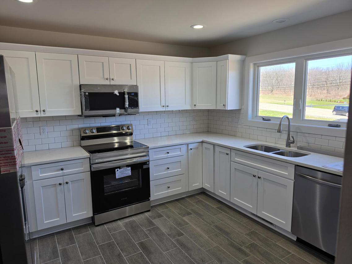 W3528 W Park Dr, Geneva, WI 53147