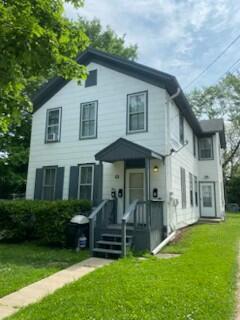 411 Barney St, Waukesha, WI 53186