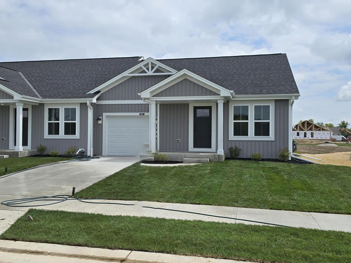 624 Harvest Ln, Hartford, WI 53027