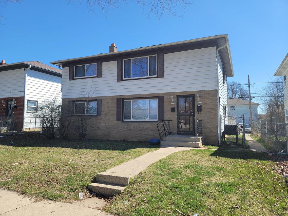 5822 N 62nd St #5824, Milwaukee, WI 53218