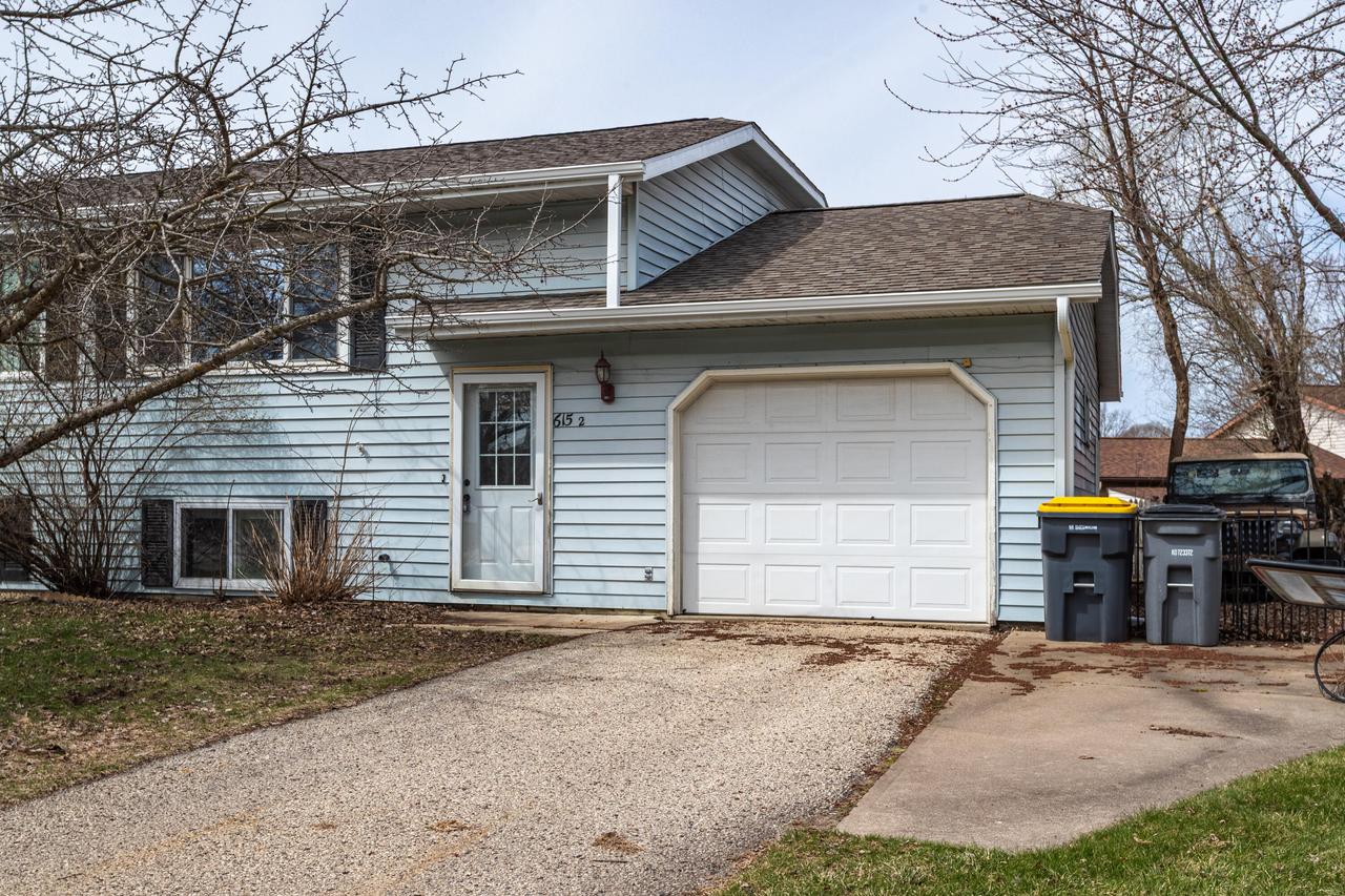615 Alpine Ln #2, Holmen, WI 54636