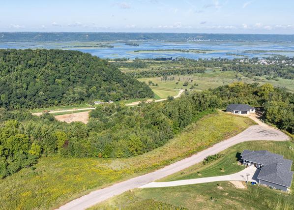 New Homes For Sale This Week That Attend De Soto High School: April 3rd to April 9th