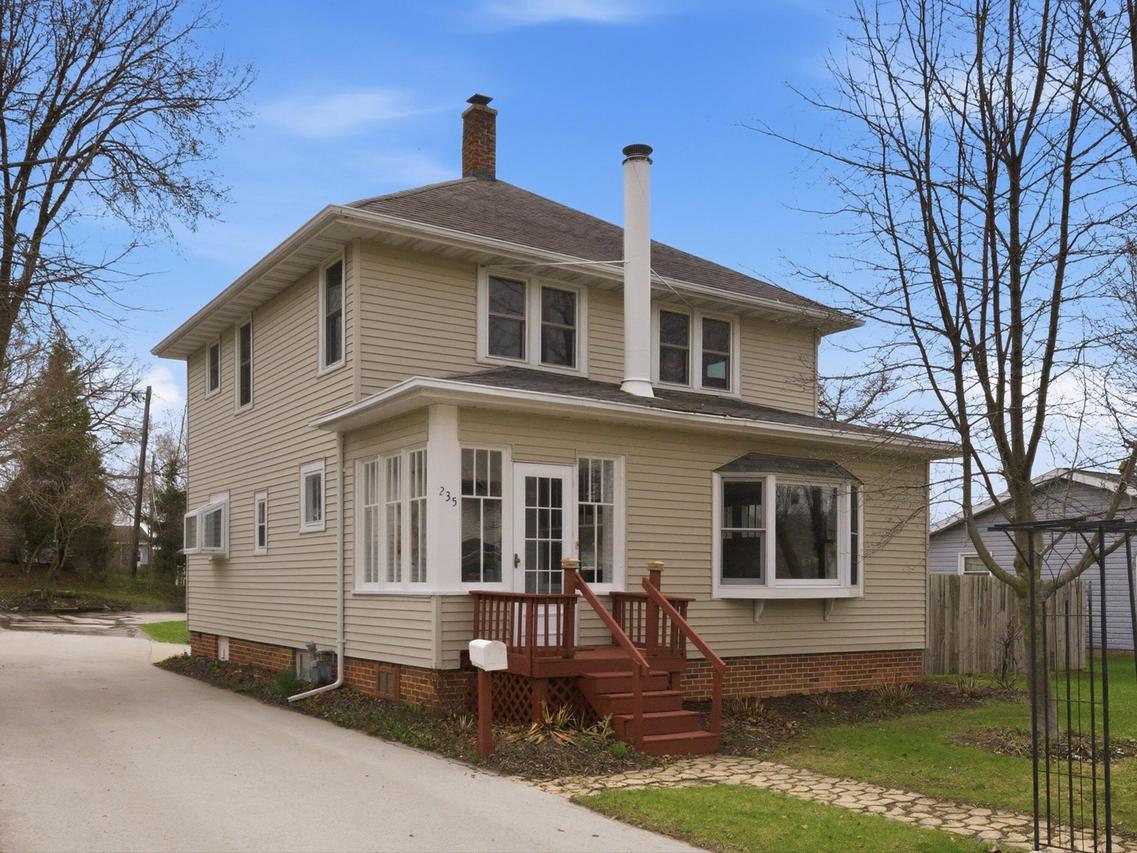 235 Monroe St, Sheboygan Falls, WI 53085