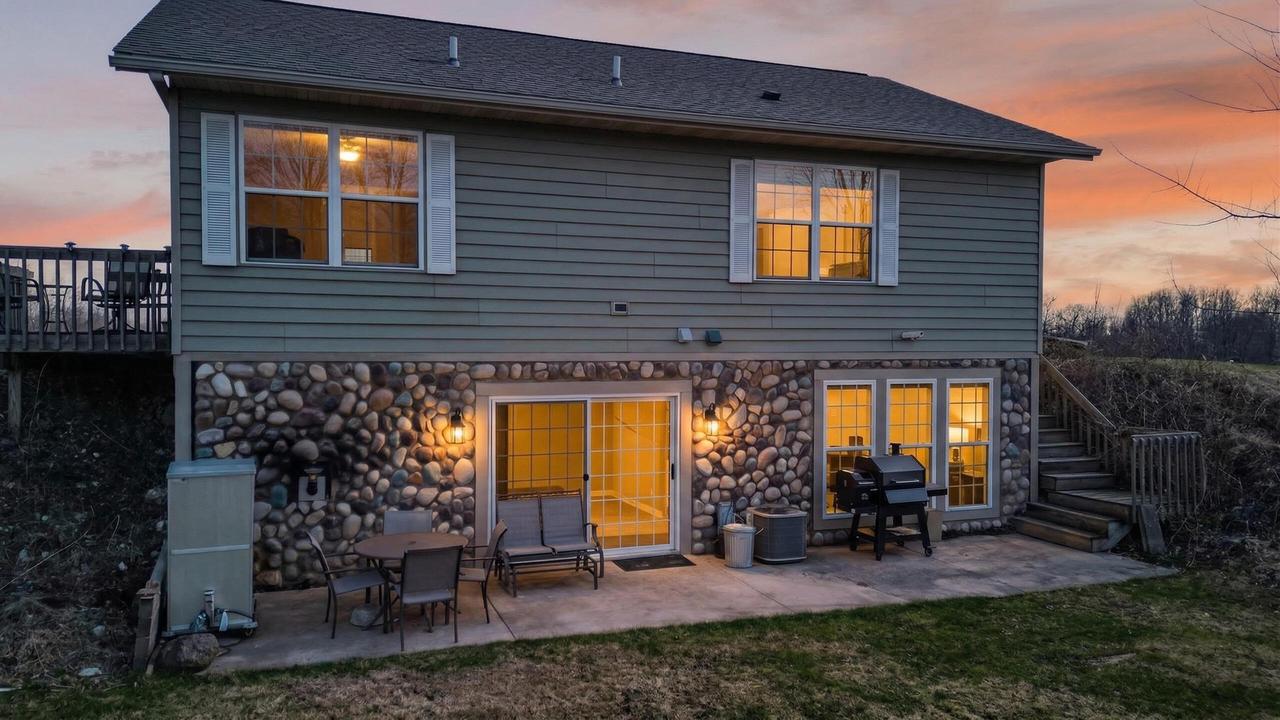 N3556 Slatts Rd, Mitchell, WI 53011