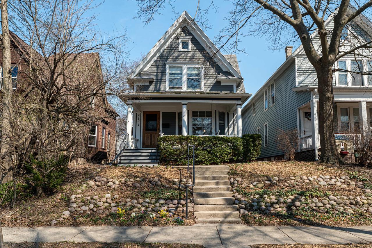 3464 N Newhall St, Milwaukee, WI 53211